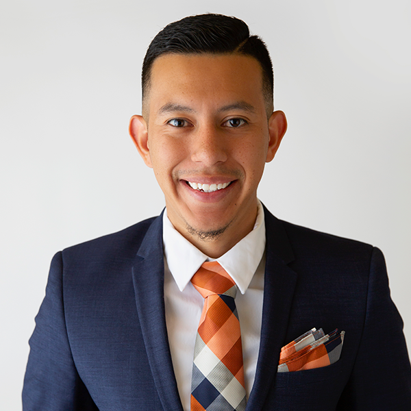 Luis Valadez